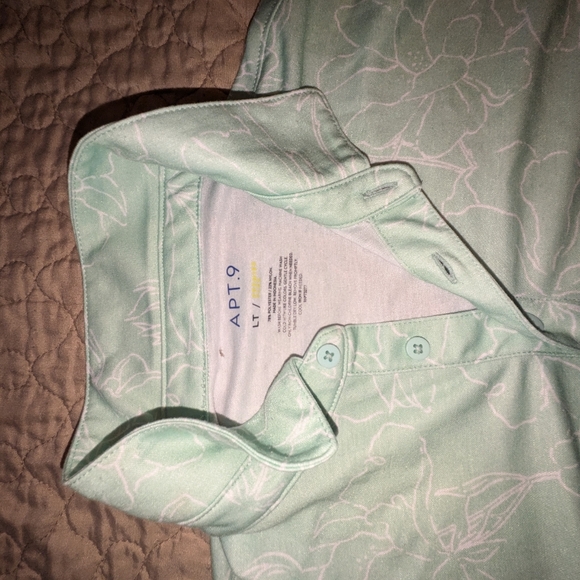 Apt 9 floral tshirt L - Picture 2 of 3